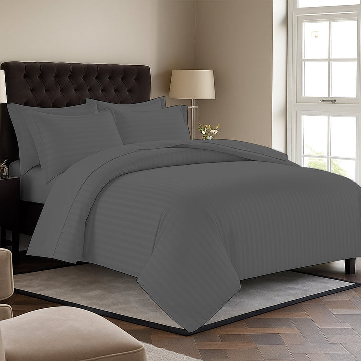 Cotton Duvet Cover with 2 Pillow Covers (200 TC)King size