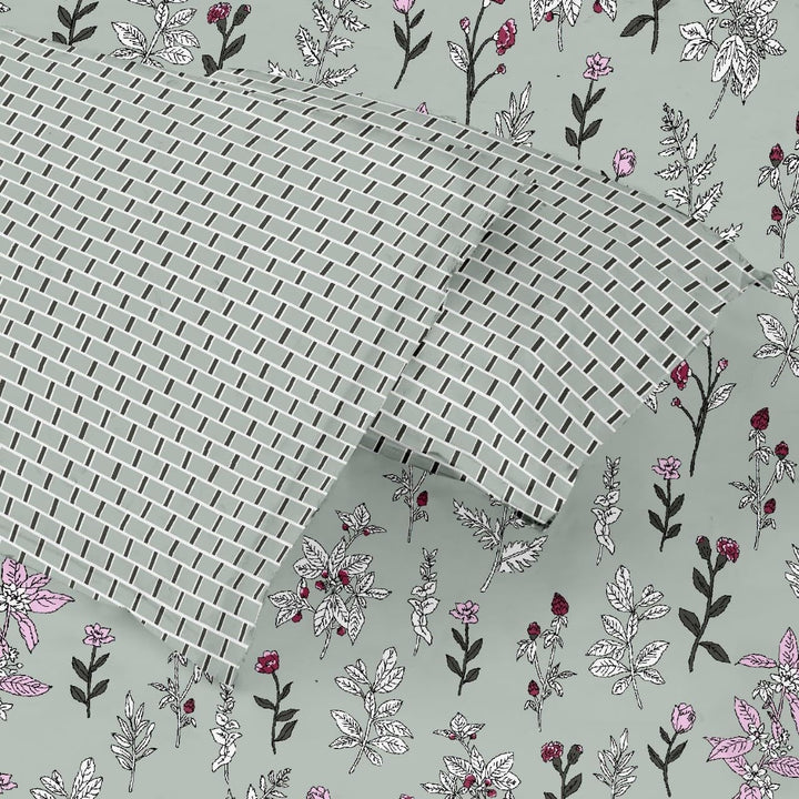180TC Cotton Printed Fitted Bedsheet with Pillow Covers - Carnations