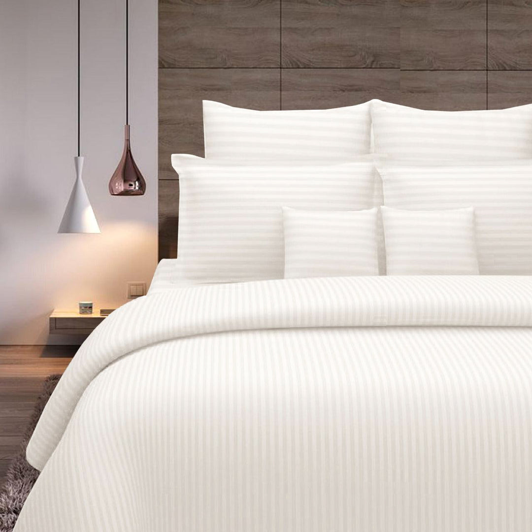 Cotton Striped Duvet Cover with Pillow Cover (300 TC)